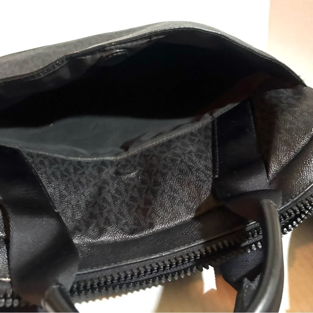 Michael kors unisex unisex Sophisticated Black  Briefcase